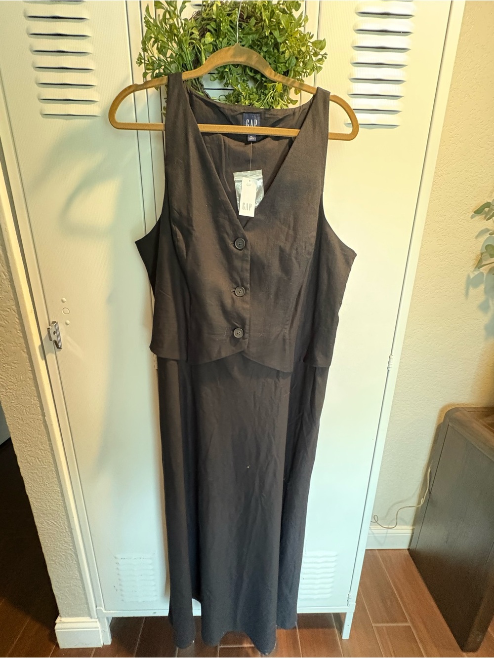 NWT Flattering Gap XL Classic Linen-Blend V-neck Vest Sleeveless Maxi Dress - Picture 2 of 6